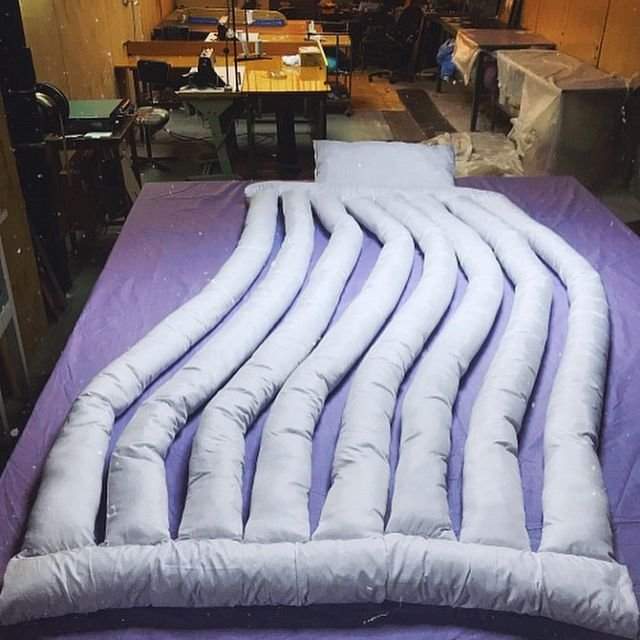Это одеяло-матрас, сделанное в виде лапши