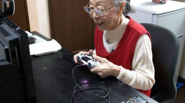 Хамако Мори - бабушка геймер из Японии