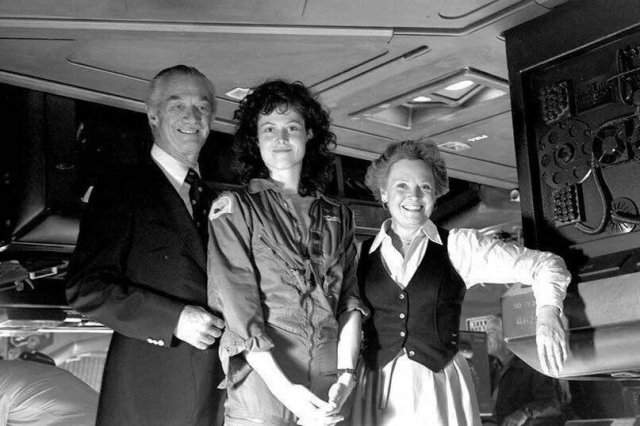 Сигурни Уивер с родителями на съемках фильма &quot;Чужой&quot;, 1979 год.