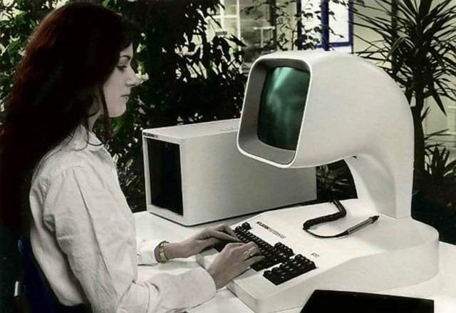 Реклама персонального компьютера Holborn 9100, 1981 год, Великобритания