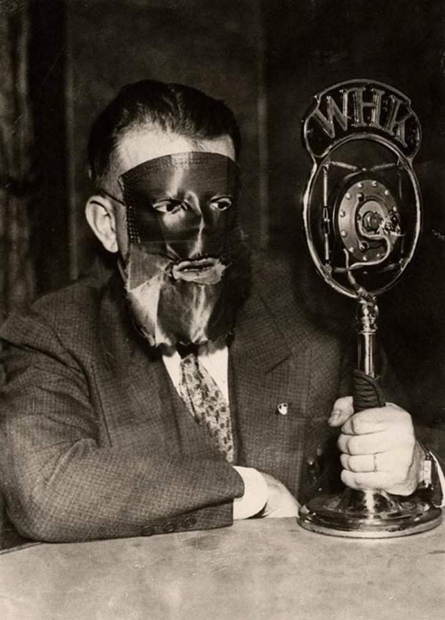Юрист, желающий сохранить анонимность, на заседании суда. США, 1933 год.