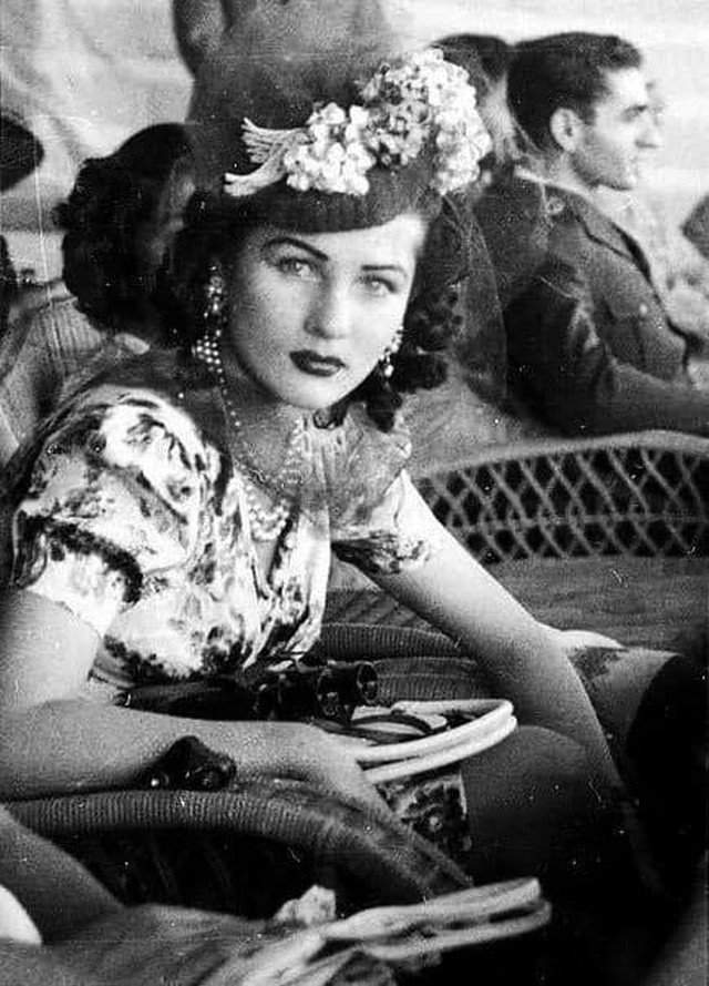 Королева Иpaна и Eгипта Фавзия Фуад, 1943 год