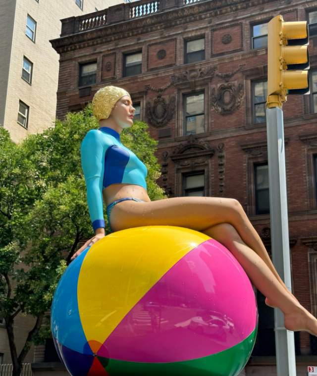 «Биби на шаре», парк Авеню, Нью-Йорк