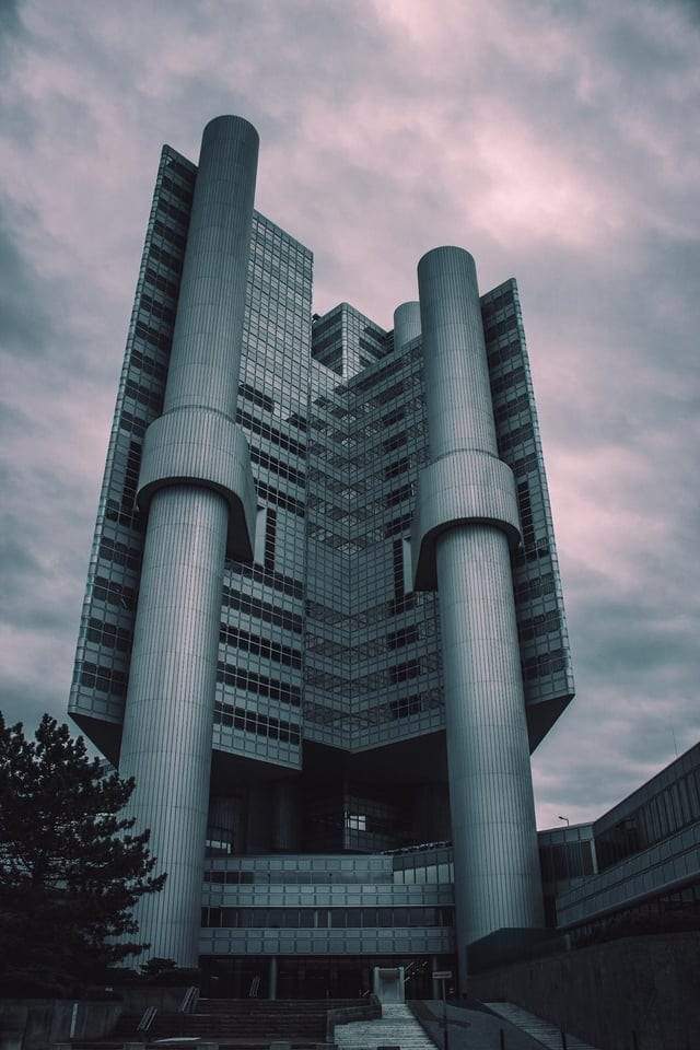 Здание банка, Мюнхен, Германия