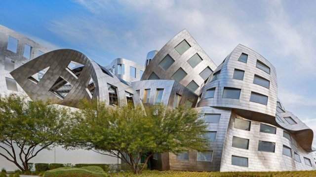 Здание центра здоровья мозга в Лас-Вегасе