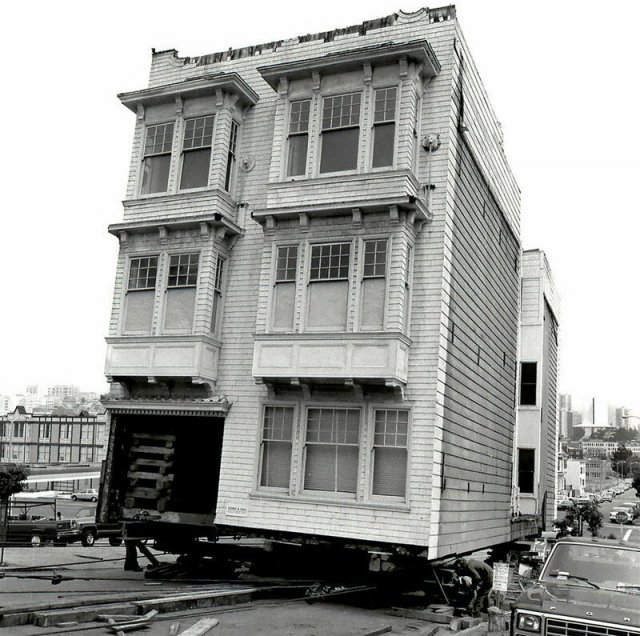 Перевозка целых викторианских домов в 1970-е
