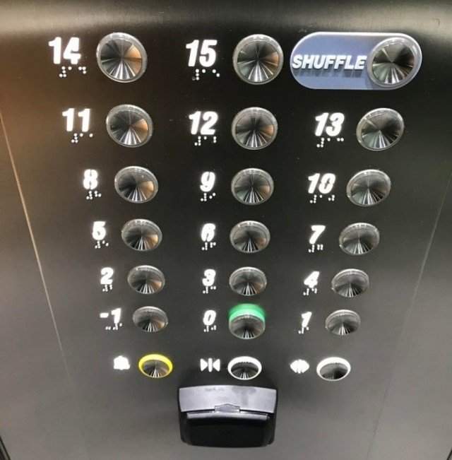 кнопка shuffle в лифте