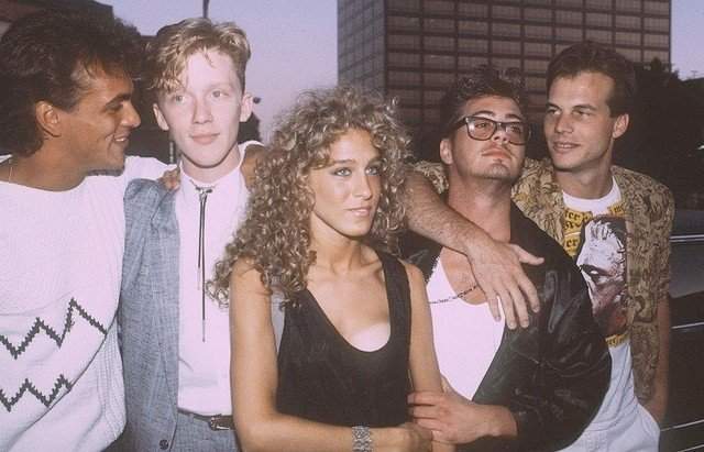 Архивные фотографии знаменитостей 80-90-х годов