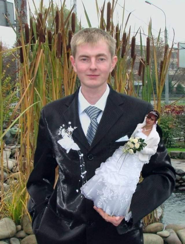 Перебор с &quot;Фотошопом&quot; на свадебных фотографиях из России