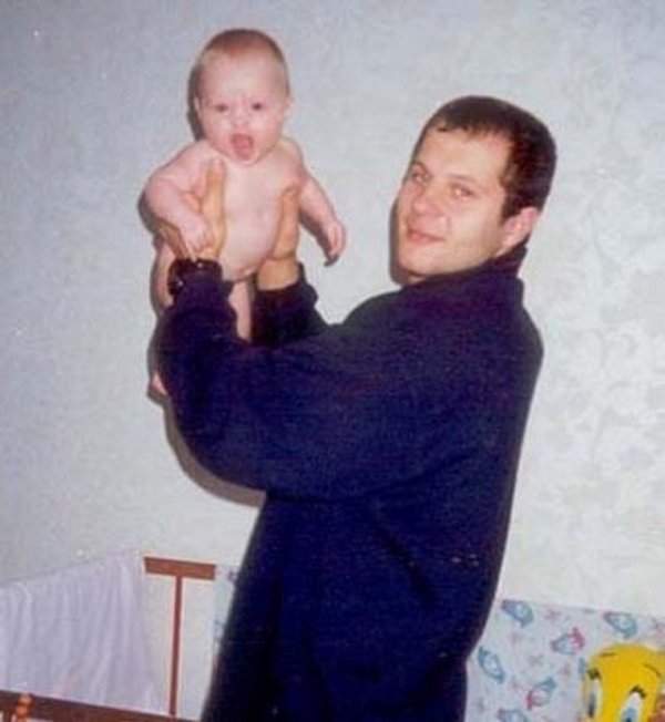 Фёдор Емельяненко с дочкой Марией, 1999 год