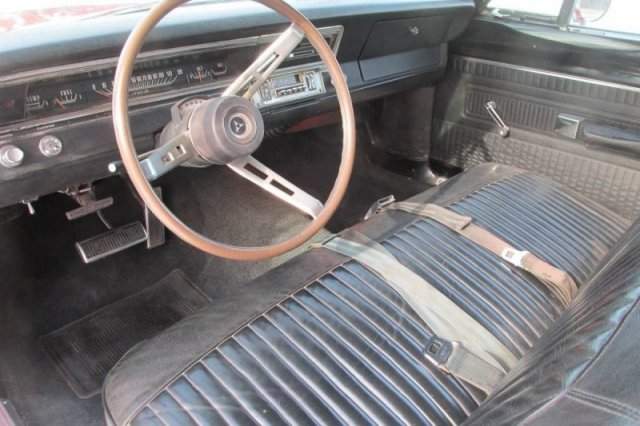 Dodge Dart Swinger 1969 года выпуска, почти 40 лет простоявший в гараже