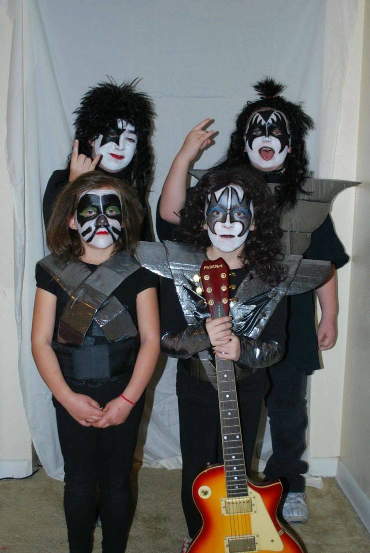 Детишки группа Kiss
