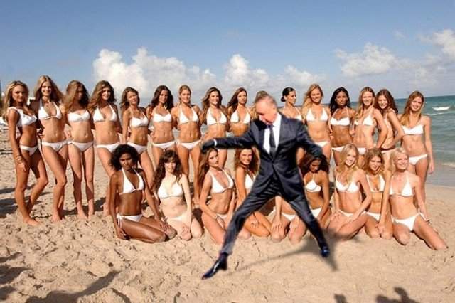 Губернатор Петербурга Александр Беглов перепрыгивает клумбу и танцует на пляже с девушками