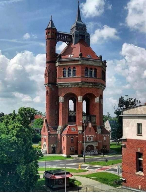 Польская водонапорная башня