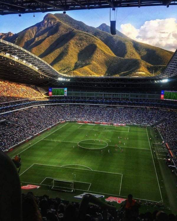 Стадион &quot;Монтеррей&quot; в Мексике