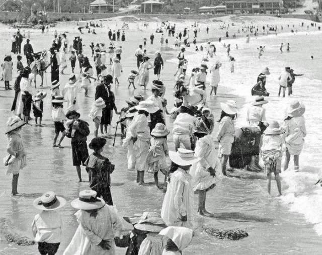 Австралийский пляж сто лет назад