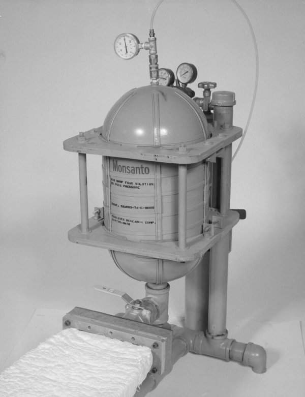 Аэромеханический пеногенератор (опытный образец), 1976