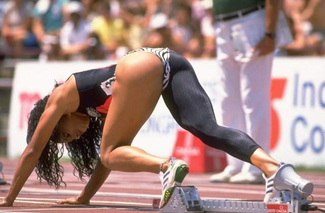 Флоренс Гриффит–Джойнер во время отбора на Олимпиаду, США, 1988 год.