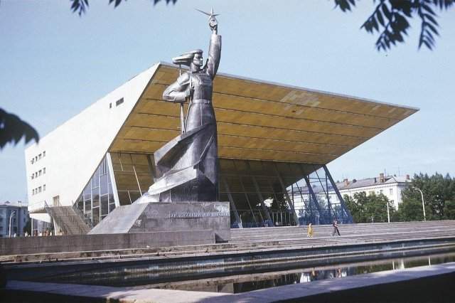 Кинотеатр «Аврора» в Краснодаре, 1984 год.