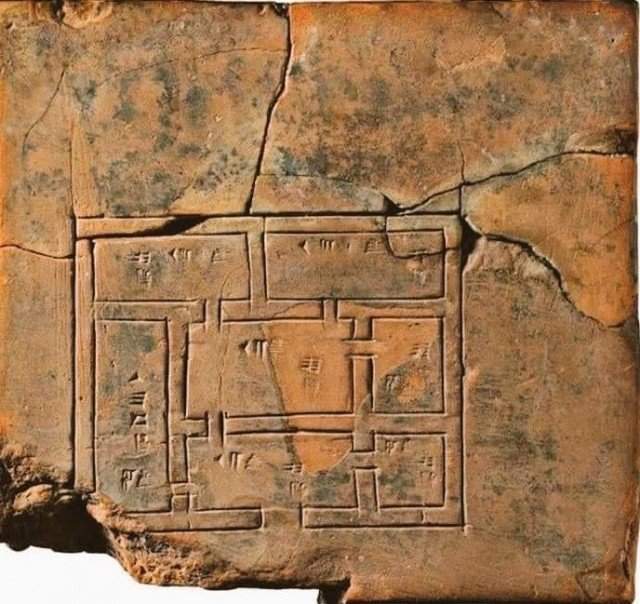 План дома - около 5000 лет назад