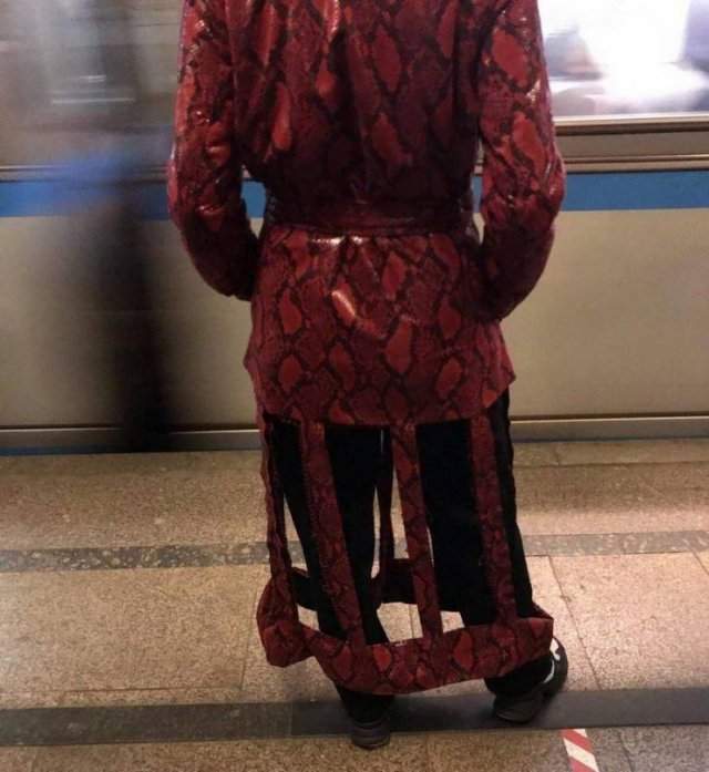 Необычная куртка