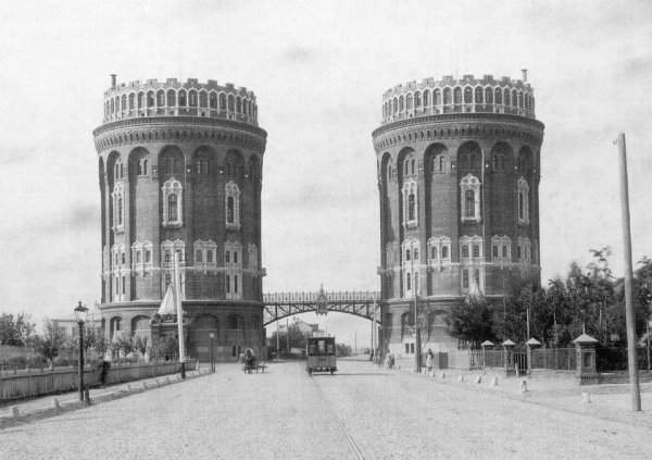 Крестовские водонапорные башни, Москва (1893-1940)