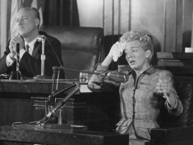 Лана Тёрнер дает показания об убийстве любовника, 1958 год, США