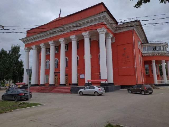 Здание администрации города Чусового Пермского края