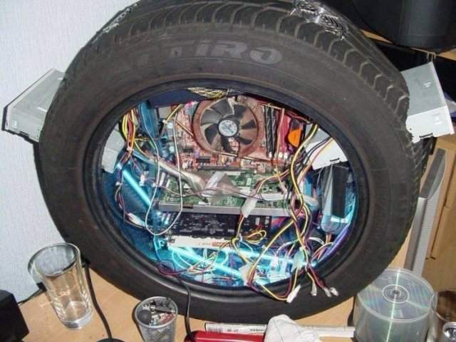 Компьютер в автомобильном колесе