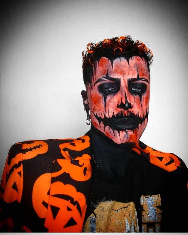 Филипп Ройер в костюме на хэллоуин