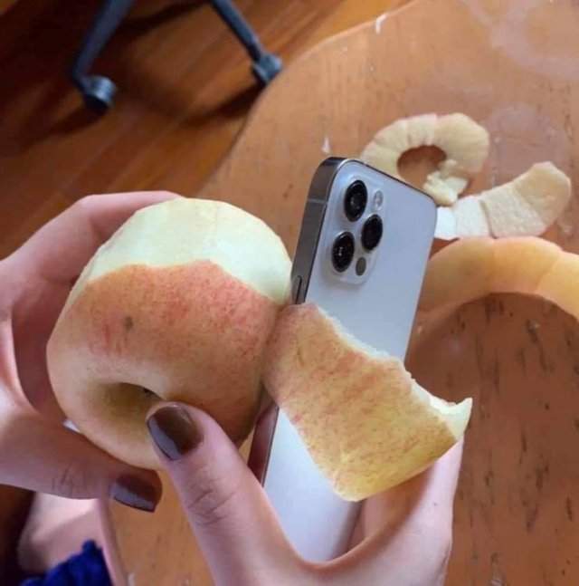 Чистка для яблок из iPhone 12