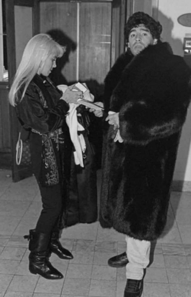Диего Марадона с женой, 1990 год, СССР
