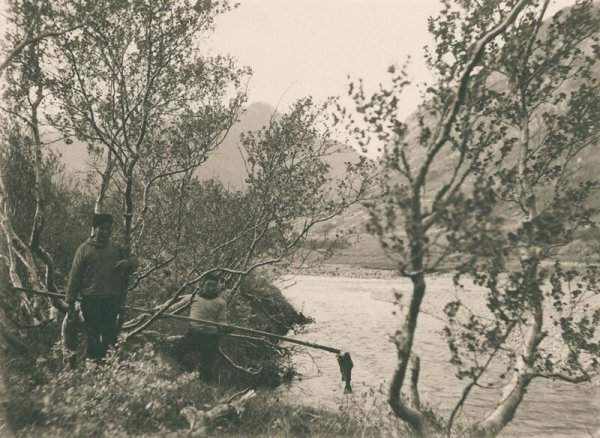 Ловля форели в долине Циннгуа. 1889 г.