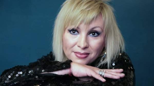 Российская певица Валентина Легкоступова, 54 года