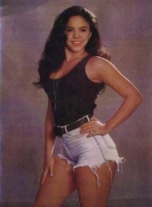 Шакира, 90-ые