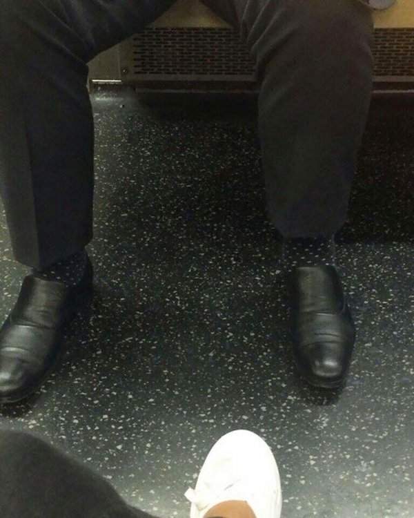 В метро обнаружен человек-невидимка
