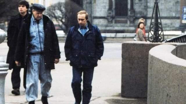 Мэр Санкт-Петербурга Анатолий Собчак и Владимир Путин. Россия. 1990-е.