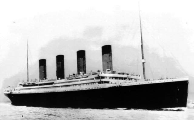 Caмый известный кадр кopaбля Титаника, cделанный в 1912 году
