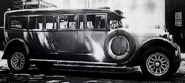 Самый первый длинный Лимузин. Компания Armbruster, США, 1928 год.