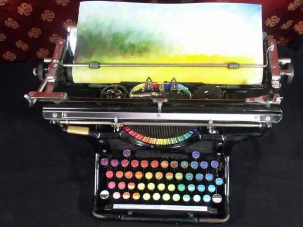 Так выглядит цветовая печатная машинка. Автор — американка Тайри Каллахан.