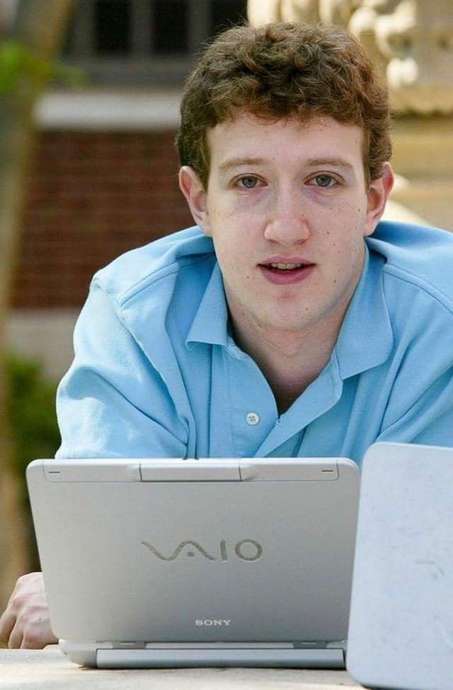 Молодой Марк Цукерберг, 2004 год.