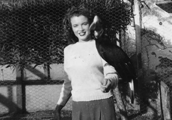 Мерилин Монро в зоопарке, 1941 год