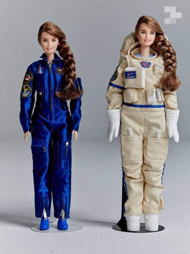 Создали куклу Барби в образе единственной женщины в отряде космонавтов «Роскосмоса» Анны Кикиной (3