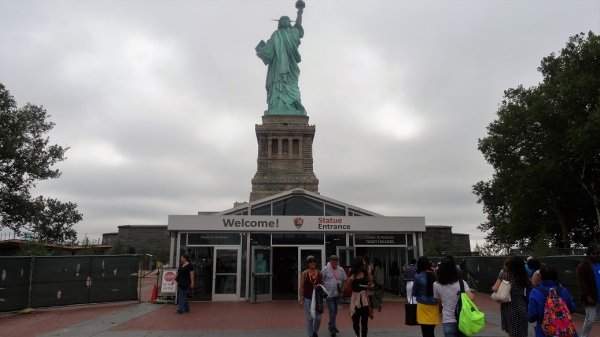 Вход в Статую Свободы, Нью-Йорк