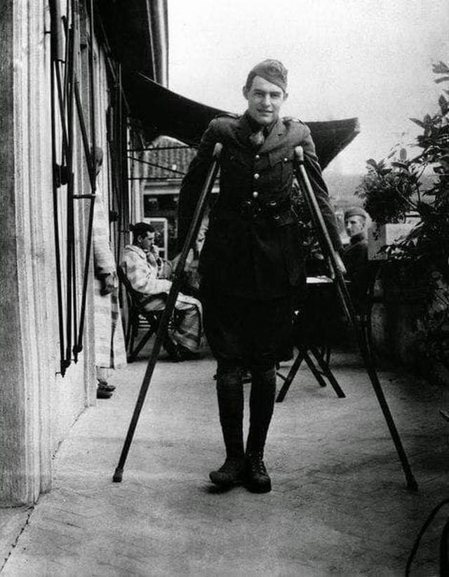 Раненный Хемингуэй в Милане, 1918 год