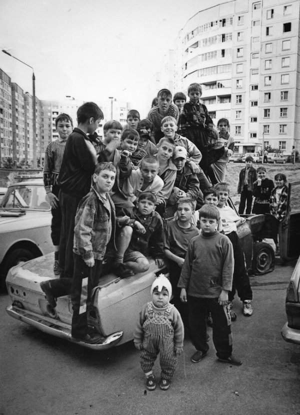 Кадр из детства. Минск, 1990-е годы.