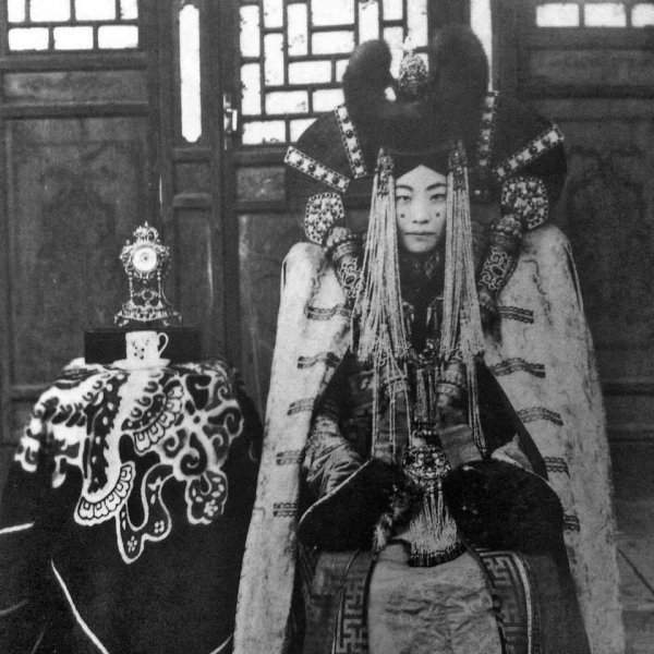 Наваанлувсангийн Гэнэнпил, последняя королева Монголии