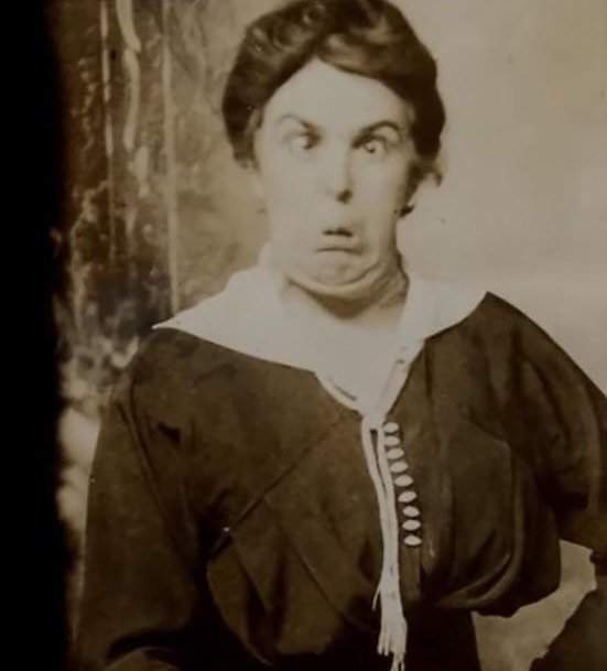 Необычный портрет дамы Викторианской эпохи
