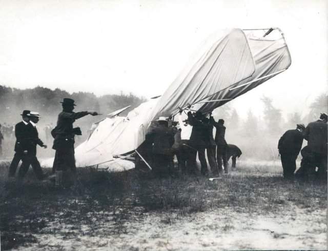 Первая в истории авиакатастрофа с человеческими жертвами, Арлингтон, США, 1908 г.