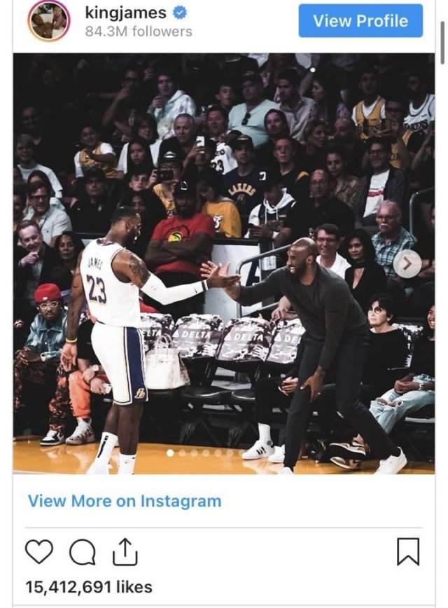 Великий баскетболист Леброн Джеймс через два дня после трагической гибели Коби Брайанта опубликовал фото вместе с другом .